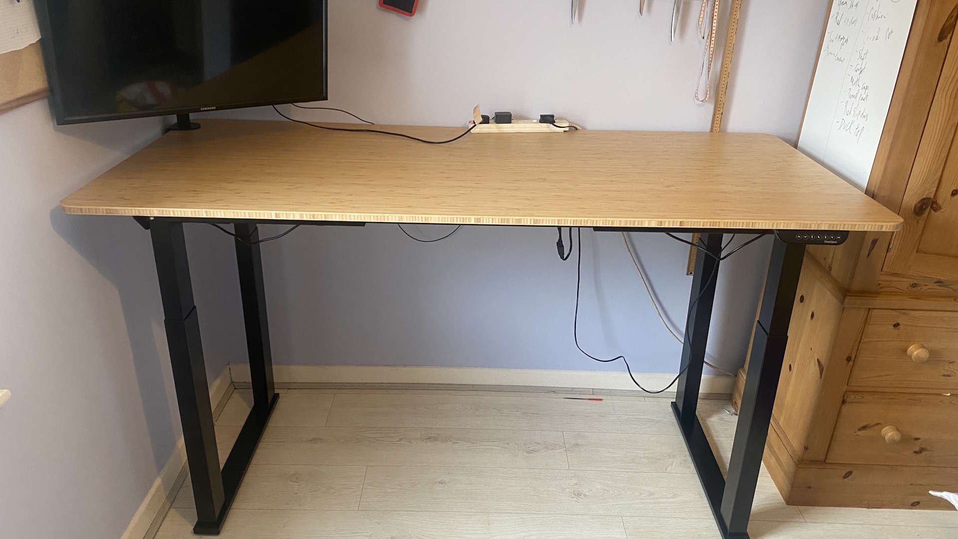 Flexispot E2Q gaming desk review