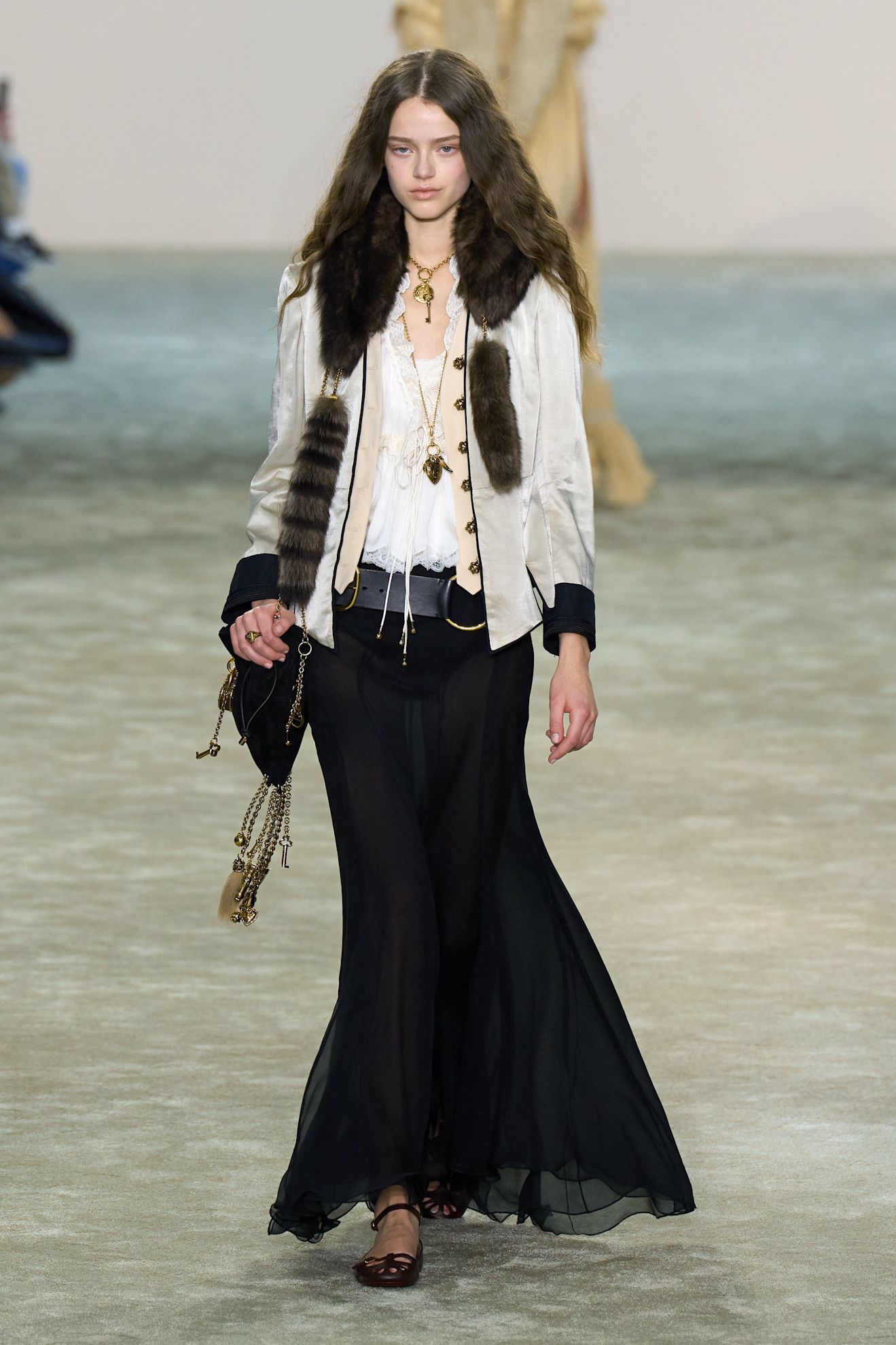Model on the Chloe fall/winter 2025 runway.