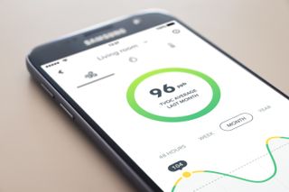 Airthings Wave Mini app on phone