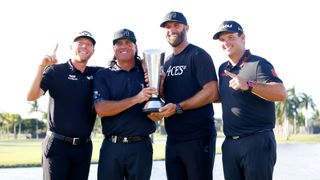 4 Aces GC with the 2022 Team Championship trophy