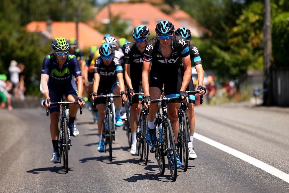 Team Sky lead the peloton