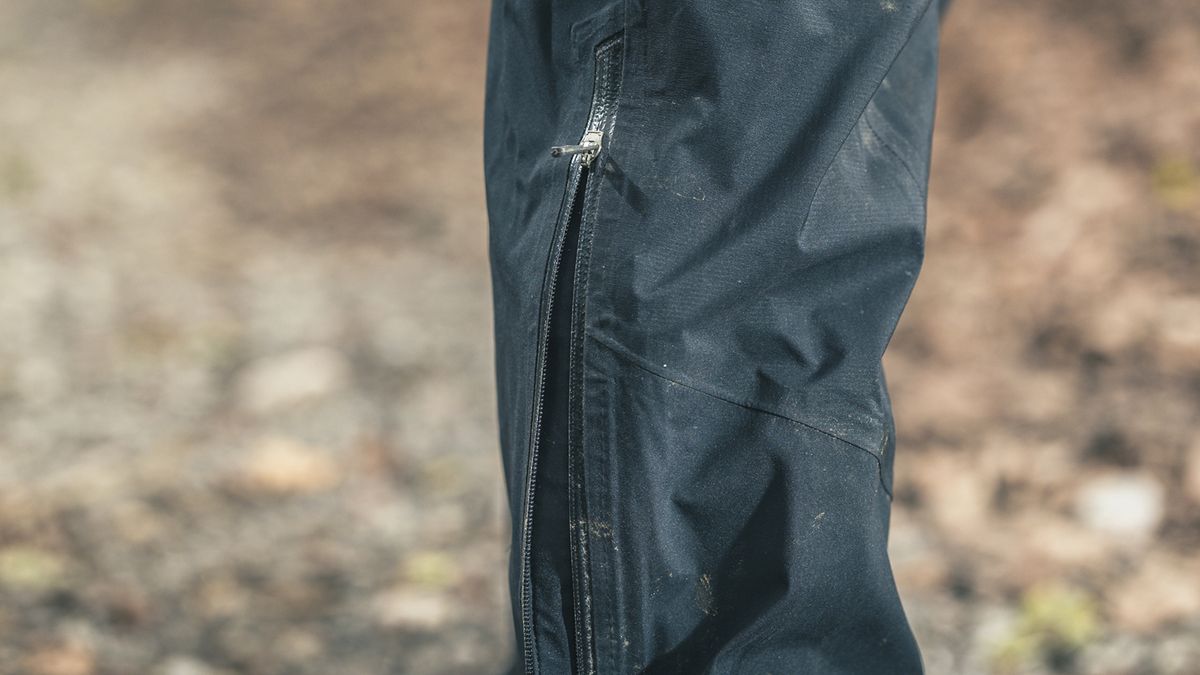 Patagonia Dirt Roamer Storm Pant review | Bike Perfect