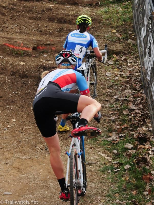 Katie Compton (Trek Cyclocross Collective) keeping pace with Nash