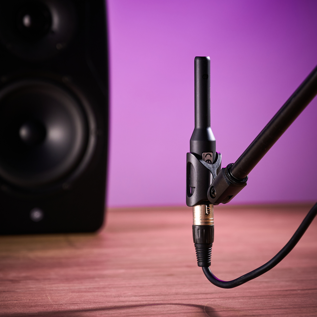 IK Multimedia iLoud Precision 6