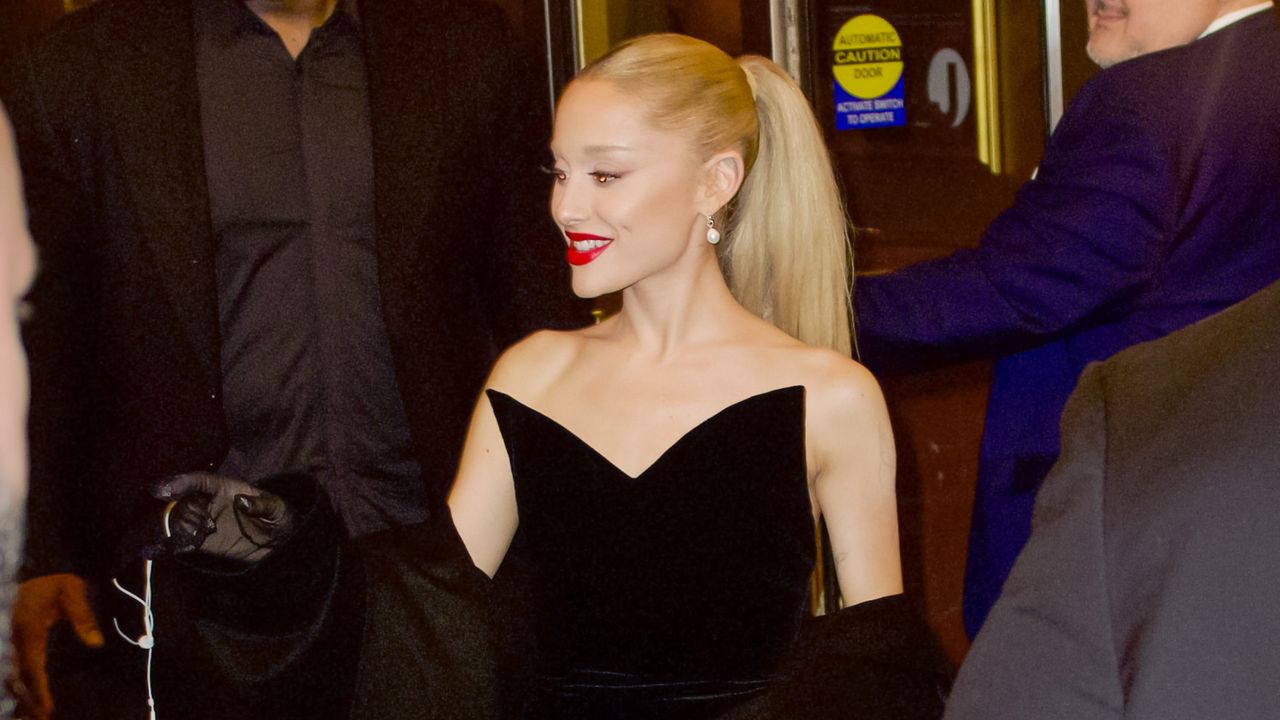 Ariana Grande wears a black velvet dress for Ethan Slater&#039;s Spamalot premiere