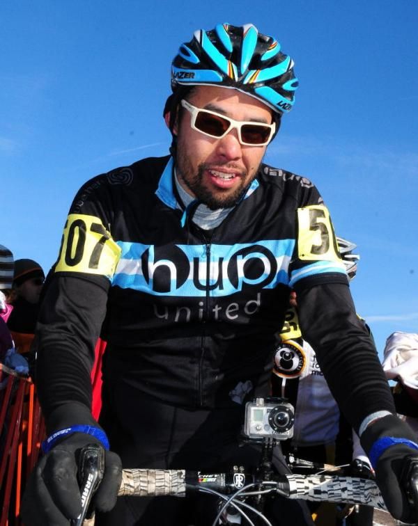 Andrew Yee at the start.