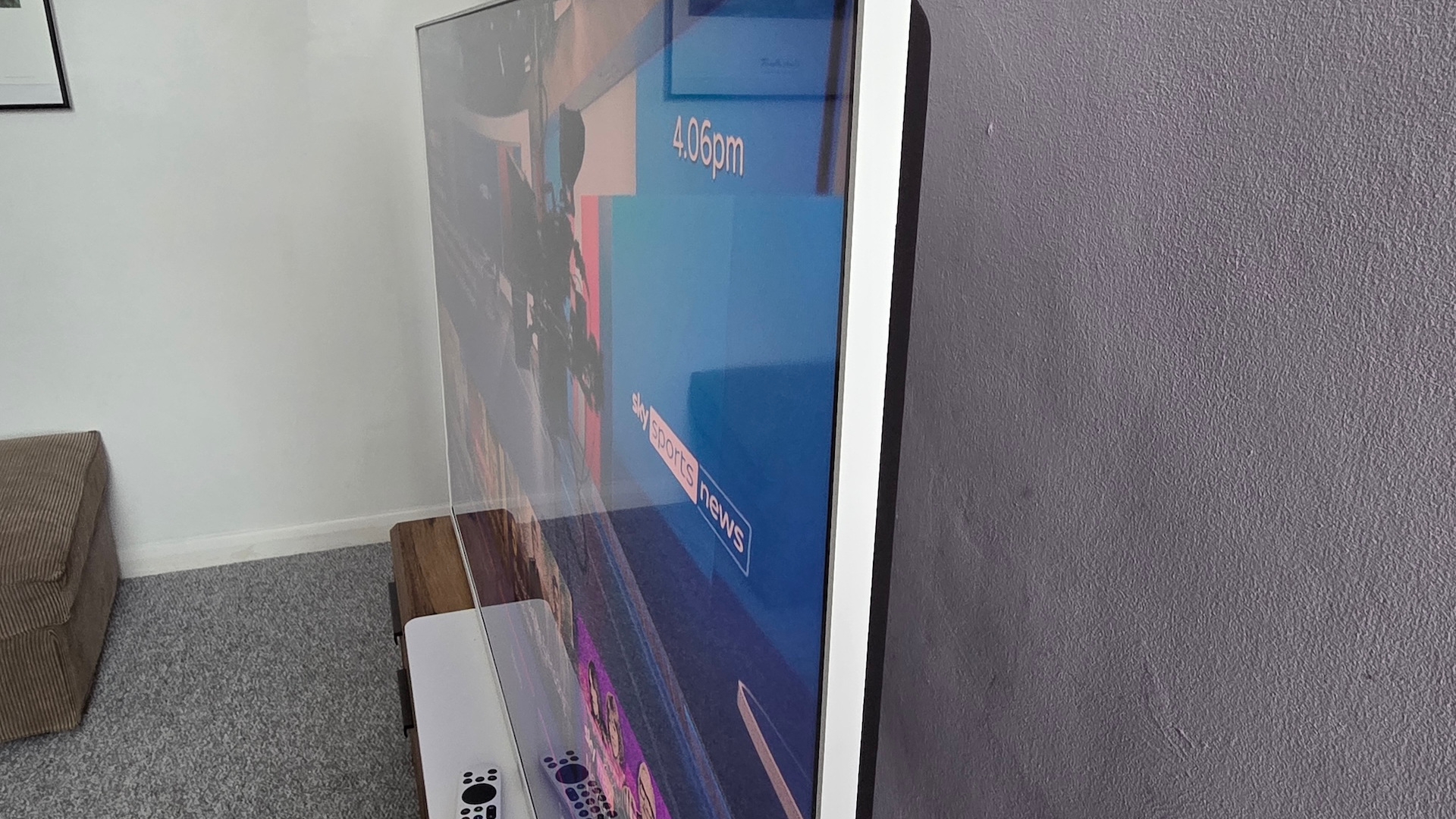 Sky Glass Air side view