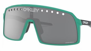 Oakley channels its Eyeshade legacy with new Origins collection