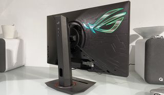 Asus ROG Strix XG27UCG