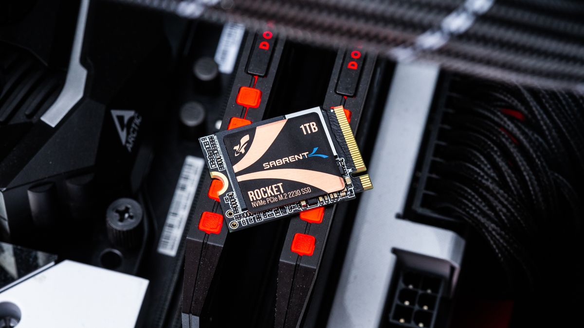 Sabrent Rocket 2230 SSD Review: Tiny Powerhouse