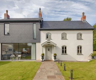 Modern extension to old cottage