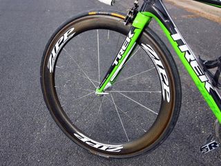 Zipp's new 404 Carbon Clinchers are ultra-fast at speed and remarkably easy to handle in strong crosswinds.