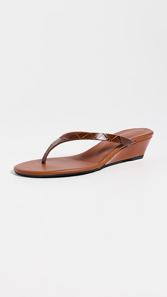 Scala Embossed Wedges - Cognac