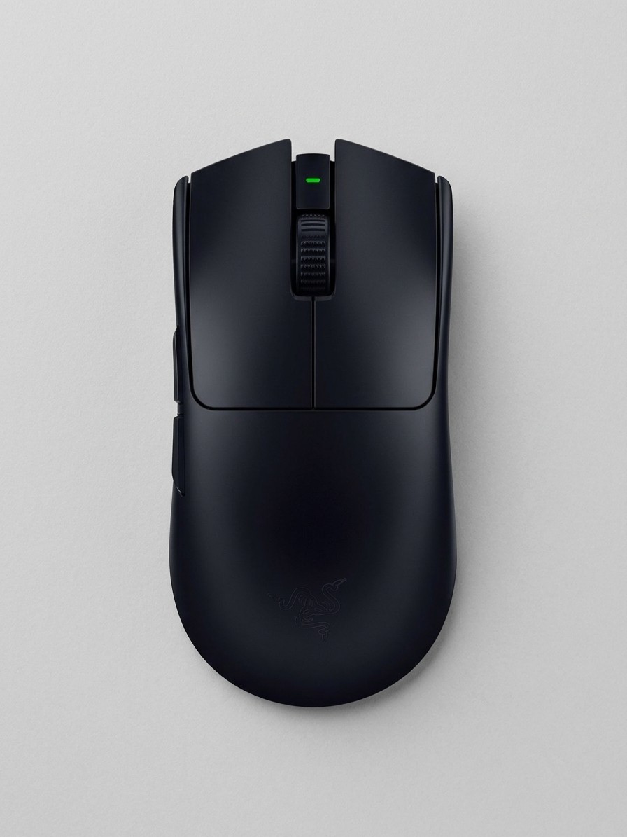 A Razer Viper V3 Pro gaming mouse