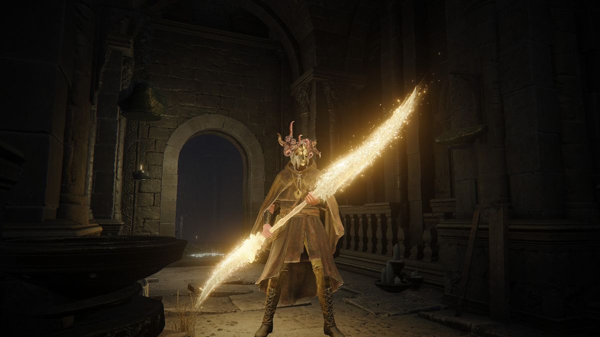 Elden Ring: Shadow of the Erdtree legendary weapons - Euporia