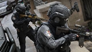 DMZ electronic sensors - Soldiers