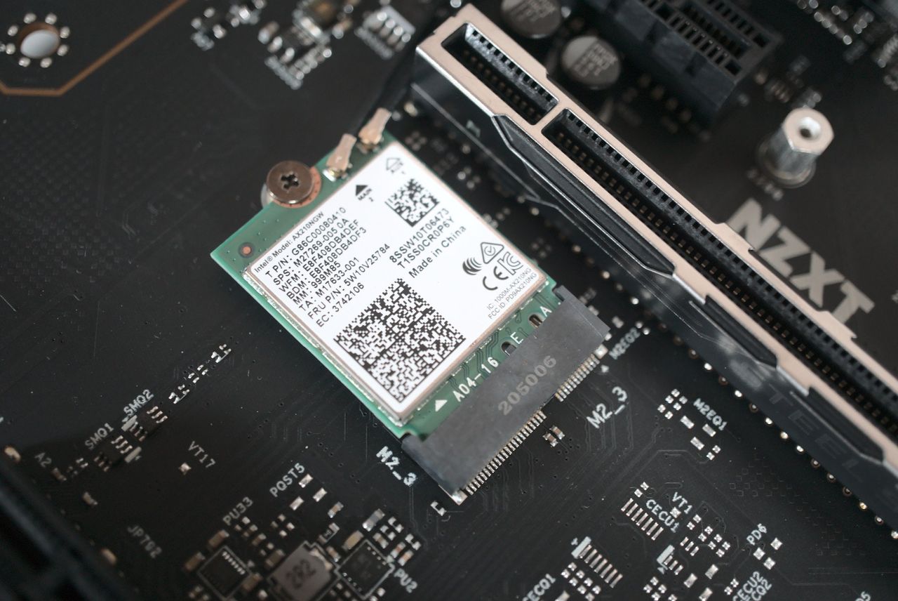 NZXT N7 Z590
