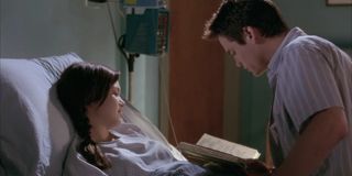 Shane West and Mandy Moore in A Walk to Remember