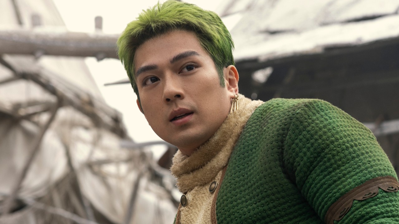 Zoro looking off into the distance