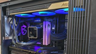 MSI MEG CoreLiquid E15 360 AIO