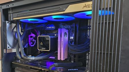 MSI MEG CoreLiquid E15 360 AIO