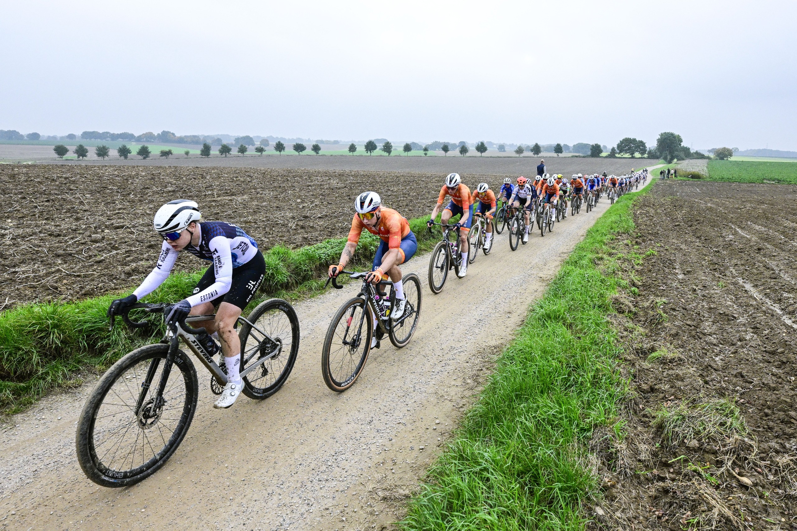 Elite women in action during the UCI World Gravel Championships in 2025 in the Netherlands