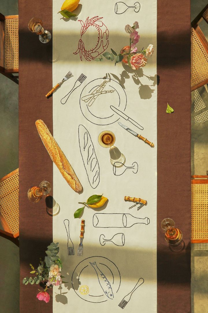 Oeuvres SensiblesOngoing Dinner Hand-Embroidered Linen Table Runner (118in/3m).