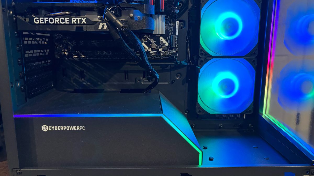 CyberPowerPC Gamer Xtreme 2025