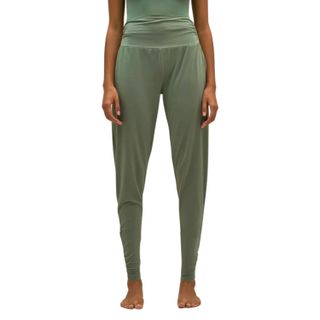 Yin yoga pants from BAM