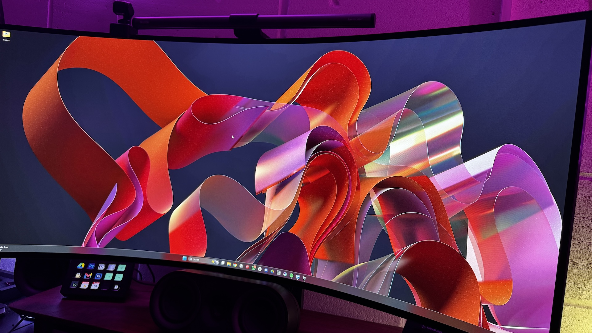 LG UltraGear 39GS95QE-B with Windows 11 homescreen on display