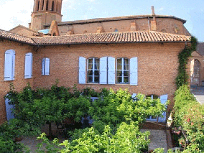 old-priory-haute-garonne.gif