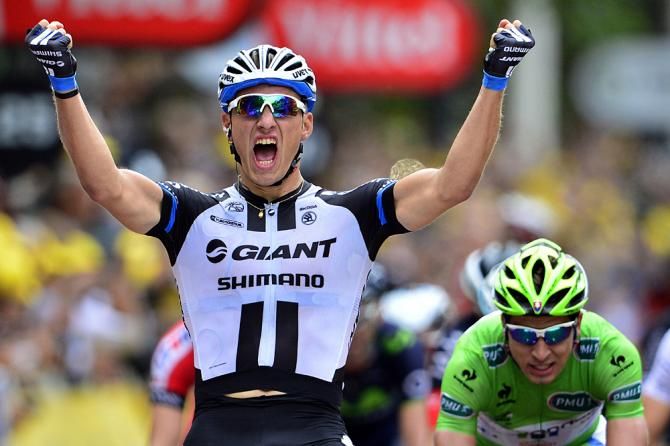 Marcel Kittel (Giant-Shimano) celebrates his stage victory in London