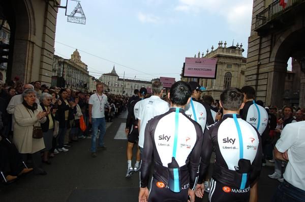 Team Sky didn't get the 'casual wear' memo
