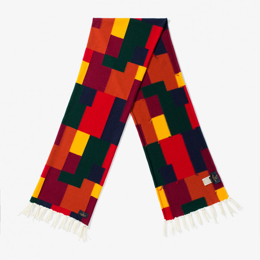 aime-fw18-woolrich-accessories-25-1556647833-rymn-column-width-inline