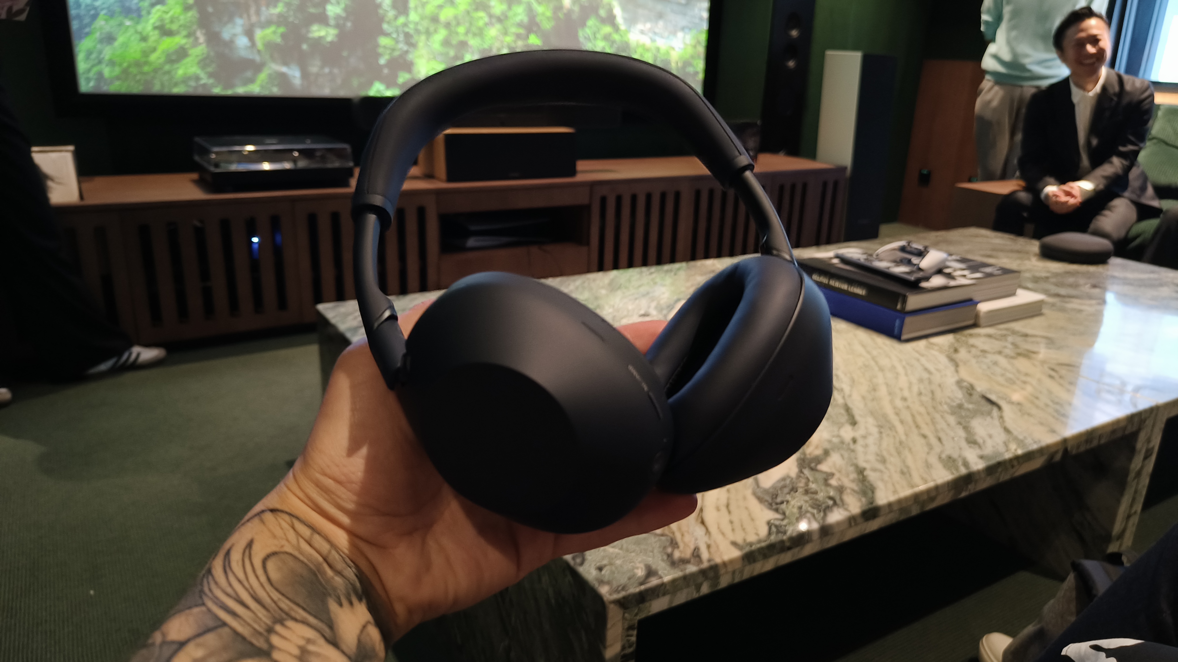 Sony WH-1000XM6