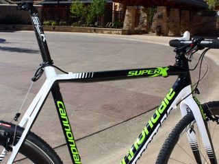 First look: 2011 Cannondale CAAD10 and SuperX