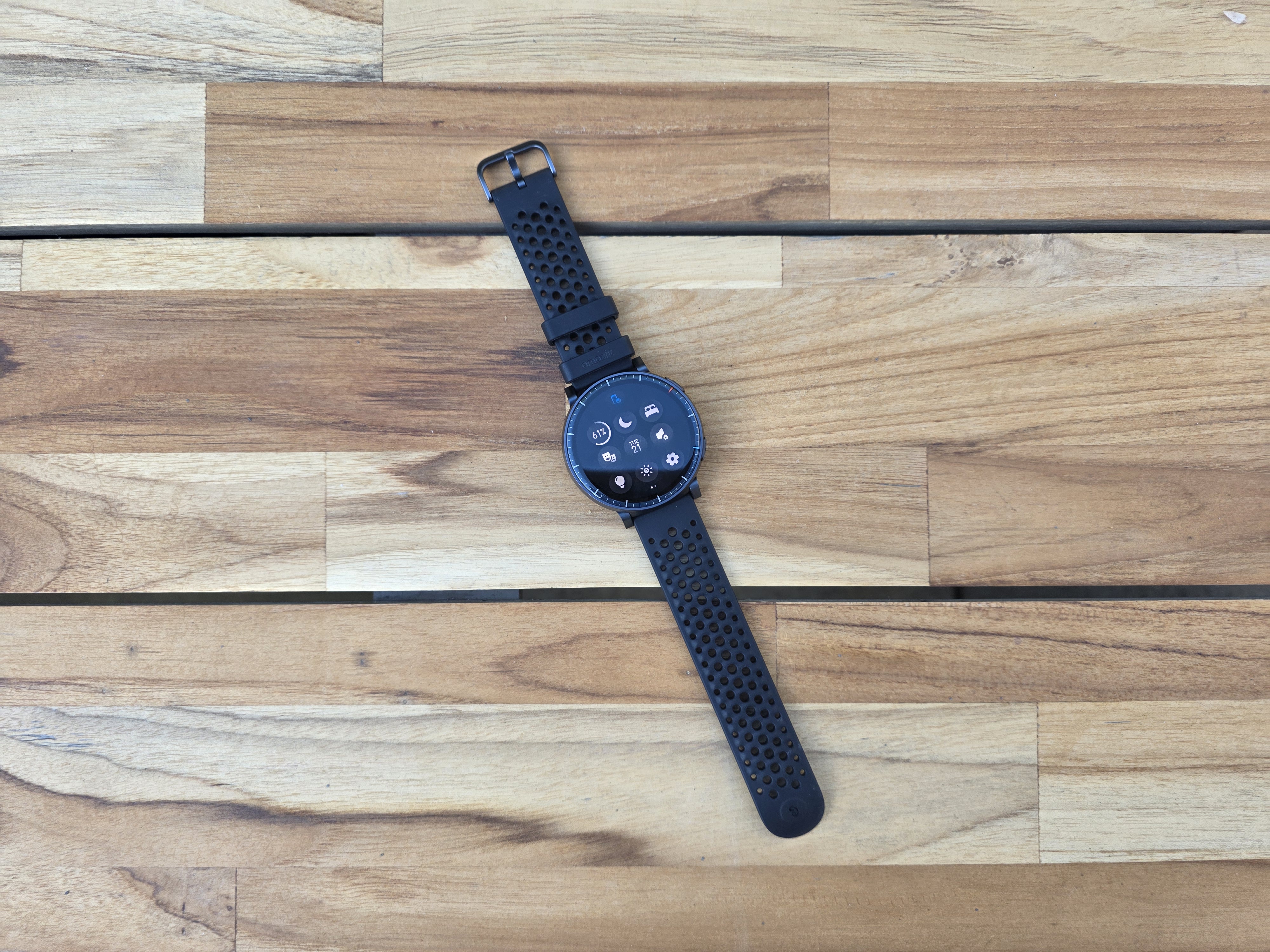 AmazFit Active Max smartwatch review