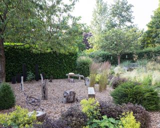 garden landscaped with pea gravel