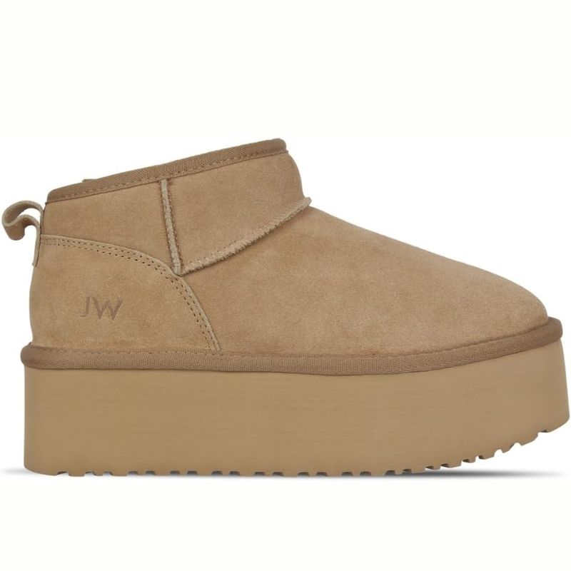 Lookalike for UGG platform boot from Amazon
