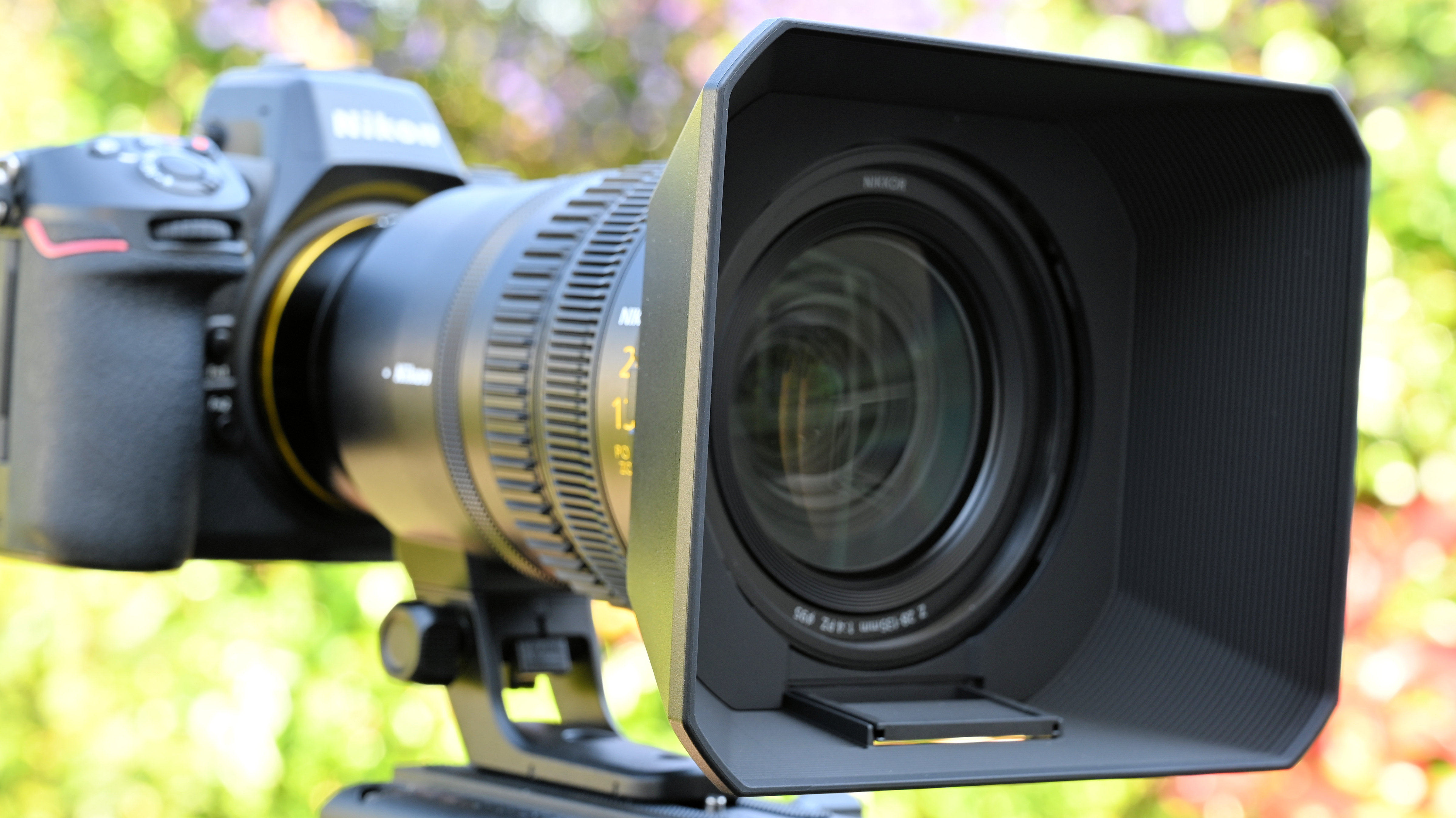 Nikon Z 28-135mm f/4 PZ product image