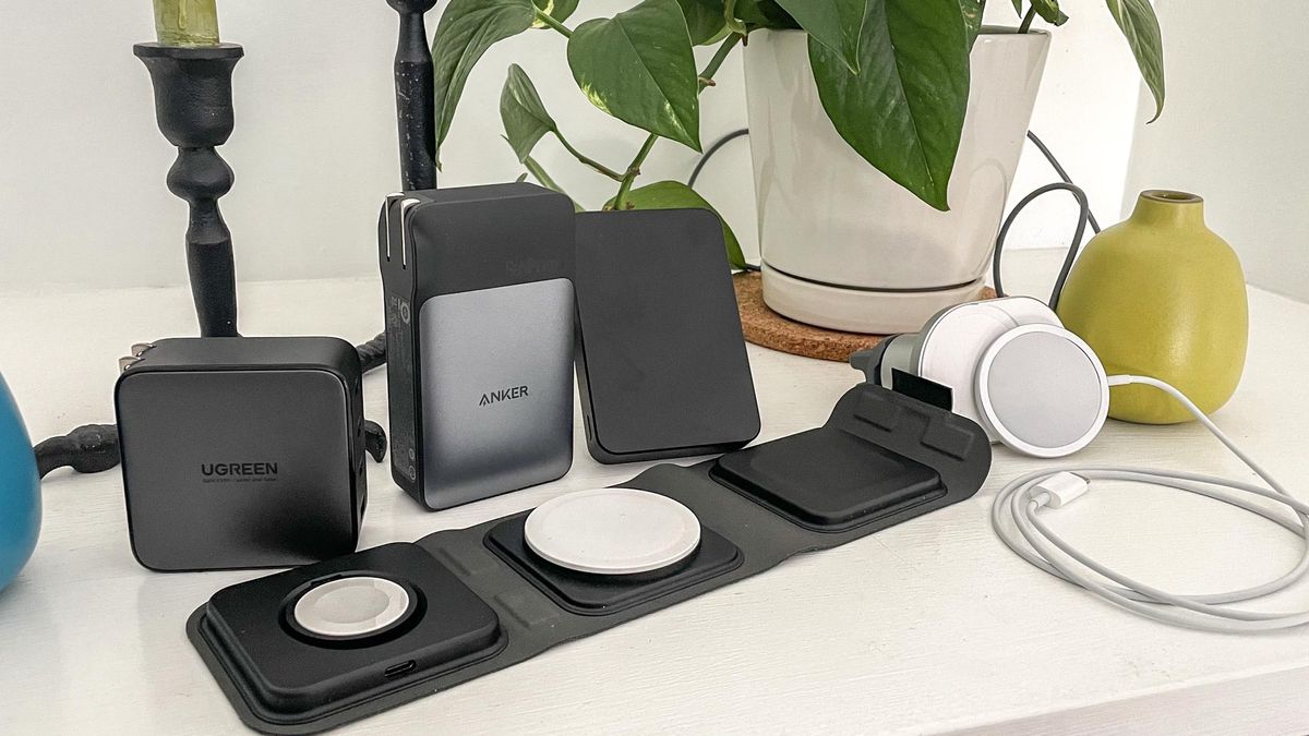 The best wireless chargers on sale for Apple devices 2024: Belkin, Ugreen &  more 