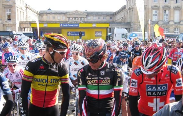 Boonen, Pozzato and Cancellara swap fashion tips about wearing black