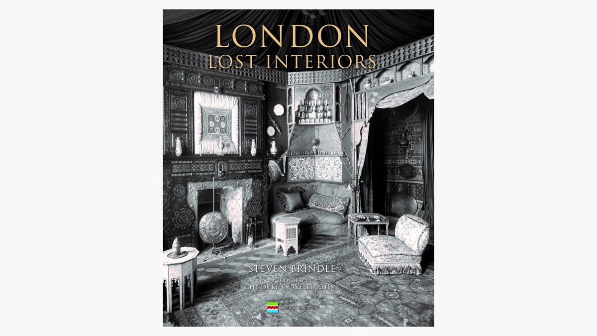 その他 Inside London: Discovering the Classic Interiors of London (Inside Series) Tour a London Townhouse Filled with Art and Rare Books