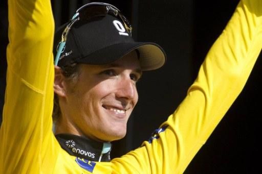 Andy Schleck (Leopard Trek) claimed the maillot jaune on the Alpe d'Huez stage.