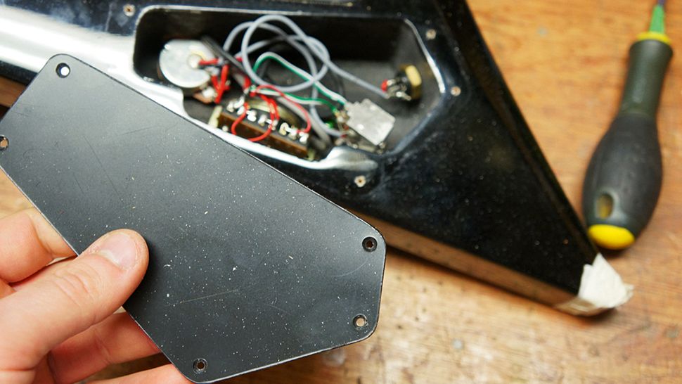 How to install a new 3way pickup switch Guitar World