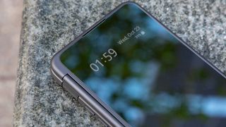 Recensione LG G8X