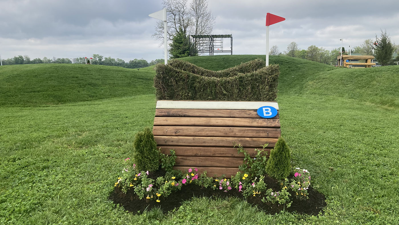 Fence16b