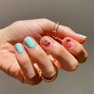 @betina_goldstein cherry nail art