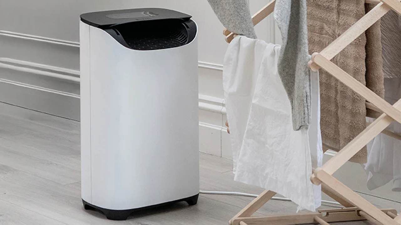 Meaco’s new dehumidifier has a special laundry mode for quick drying even when it's cold