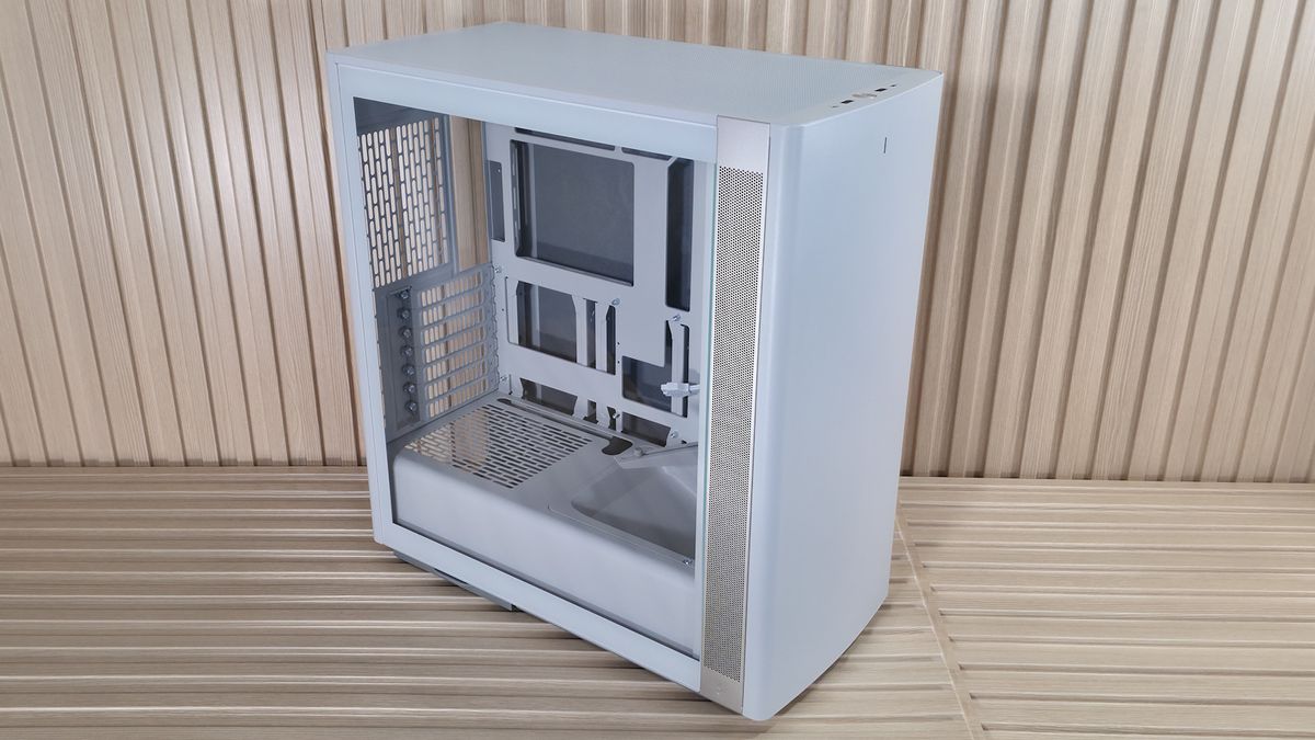 Fractal Define One - Outside